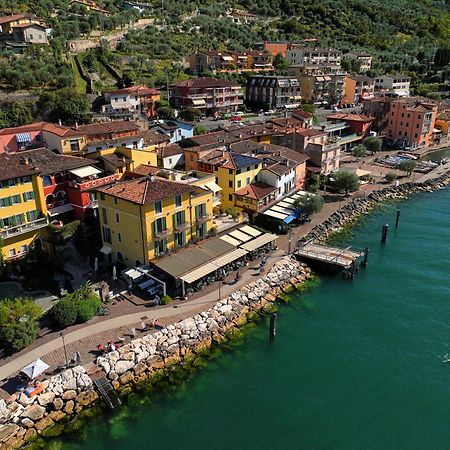 Lake Front Hotel Brenzone Екстериор снимка